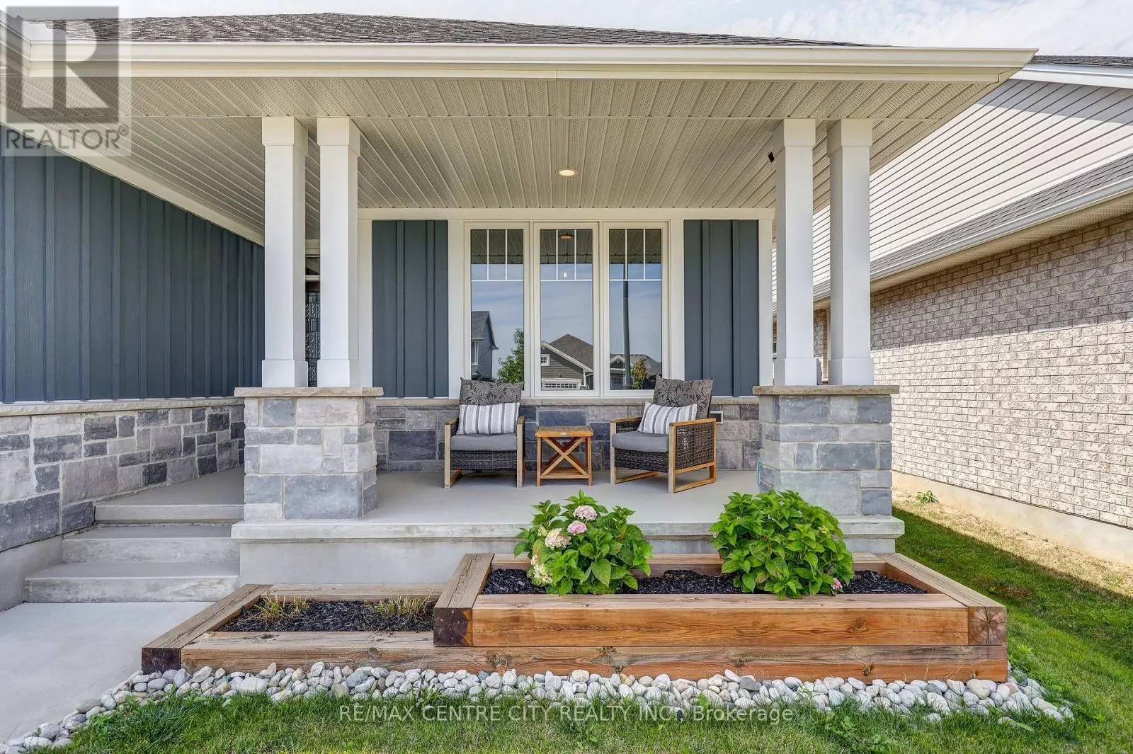 41 HONEY BEND
