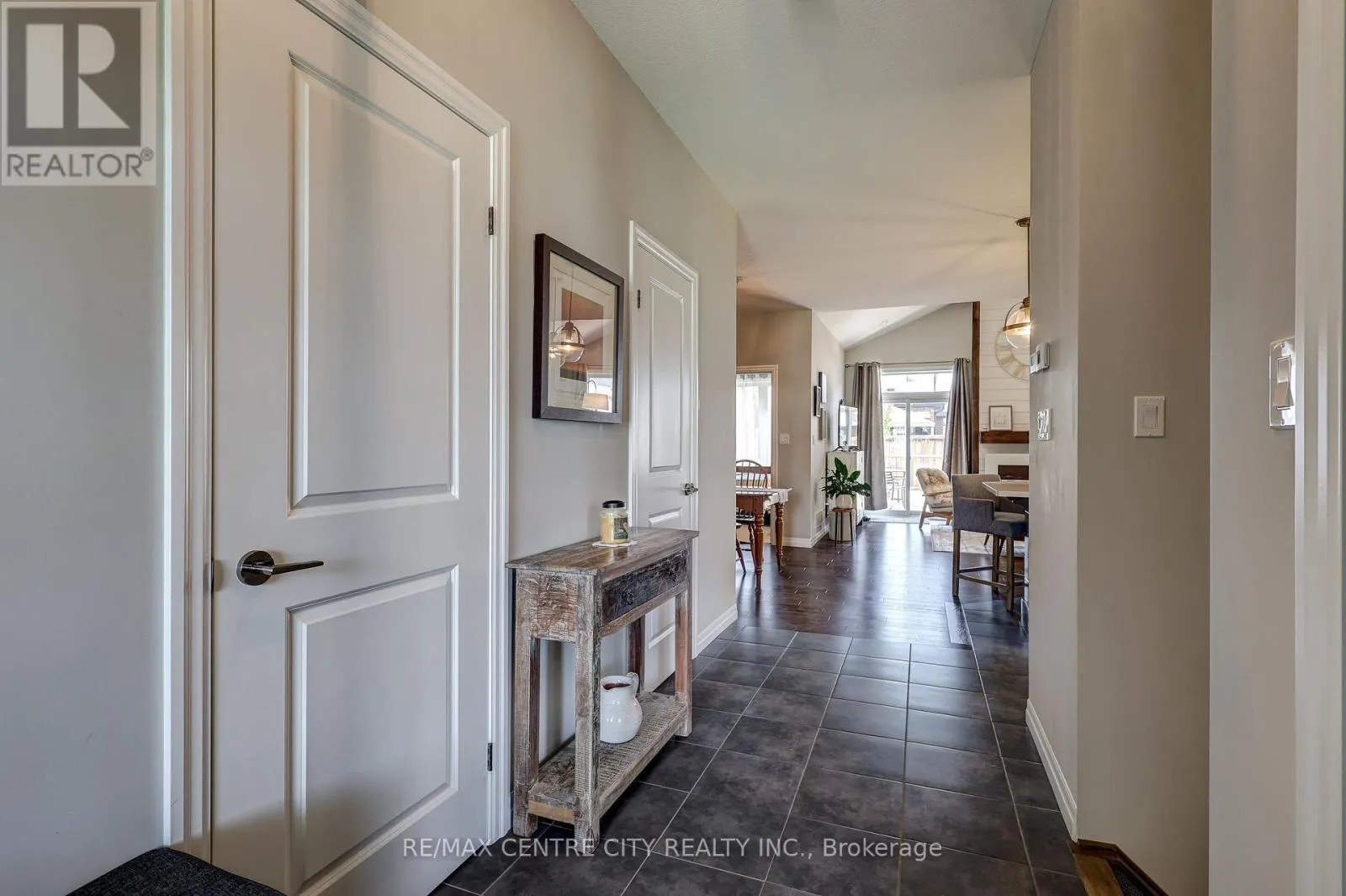41 HONEY BEND