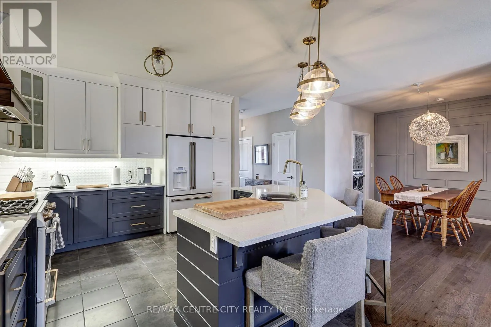 41 HONEY BEND