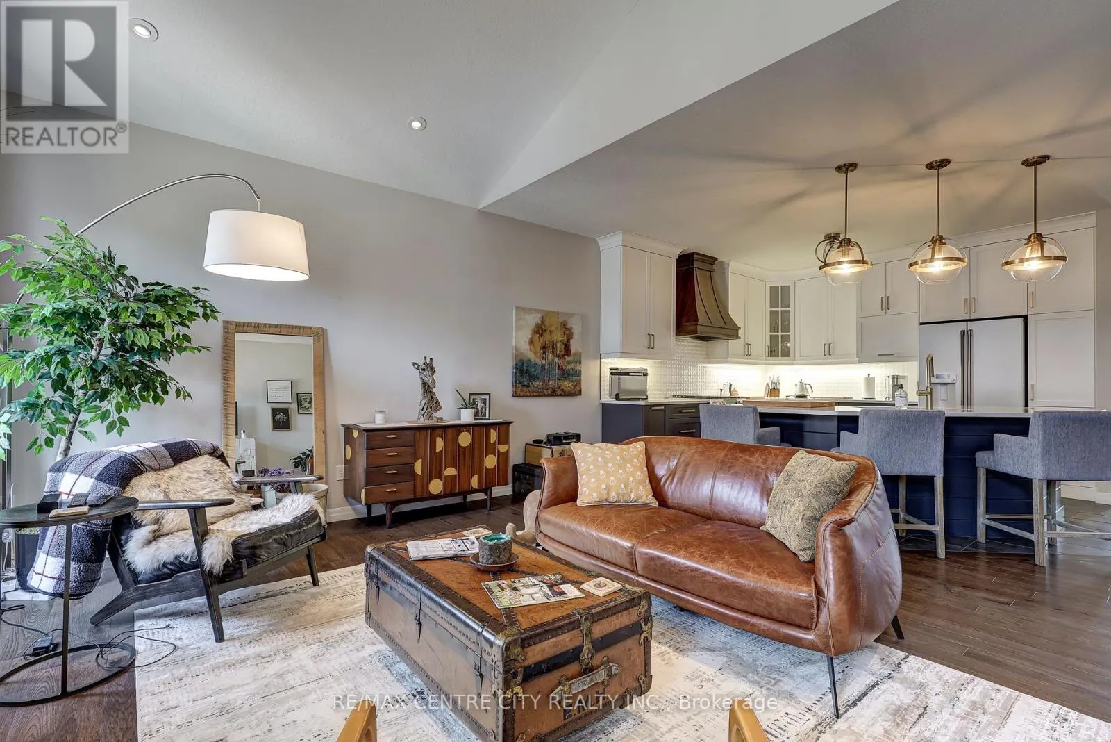 41 HONEY BEND