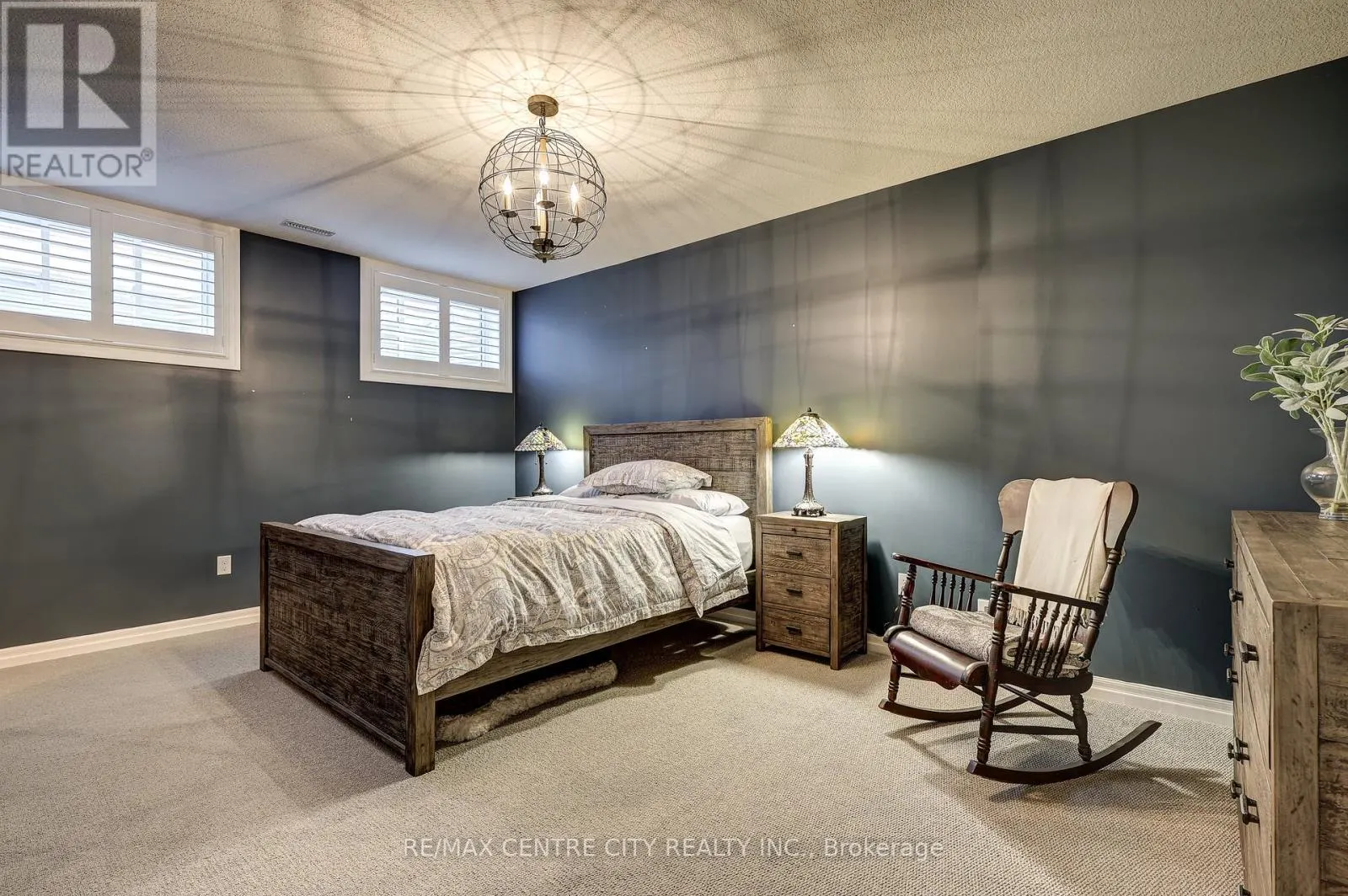 41 HONEY BEND