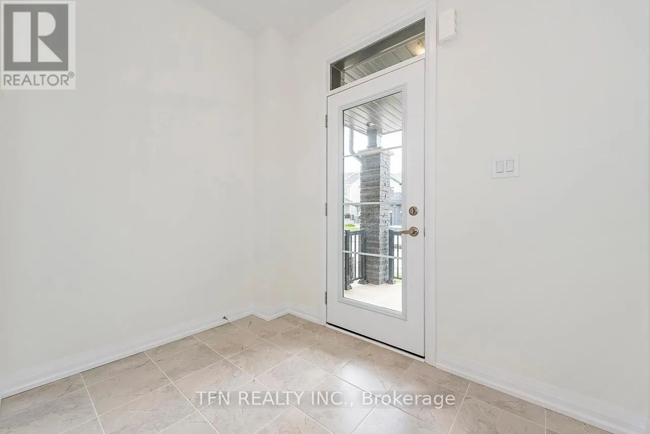 102 GRANVILLE CRESCENT