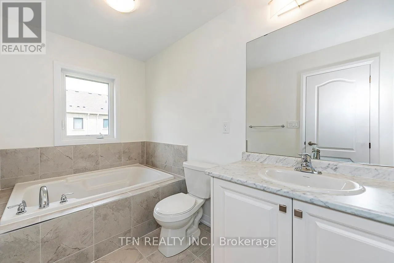 102 GRANVILLE CRESCENT
