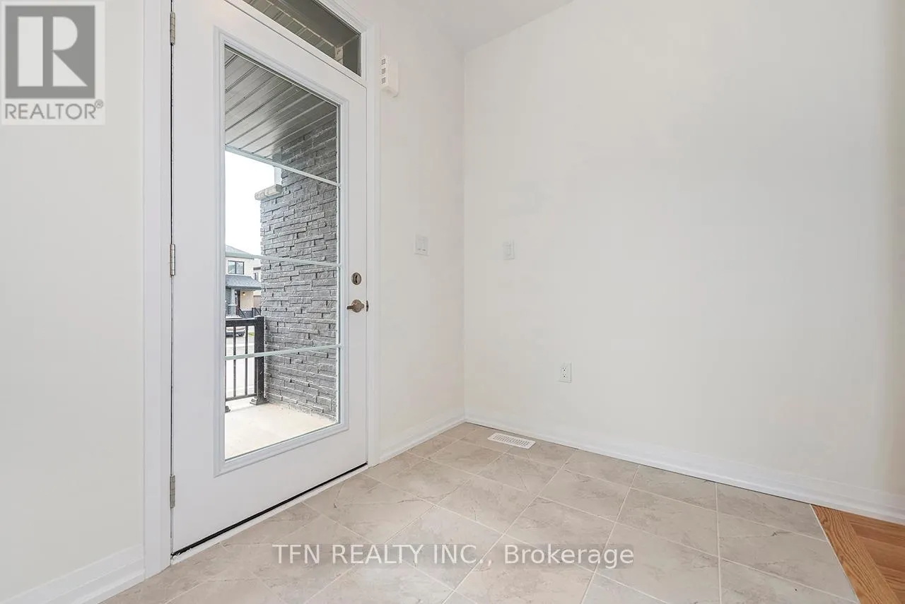 102 GRANVILLE CRESCENT