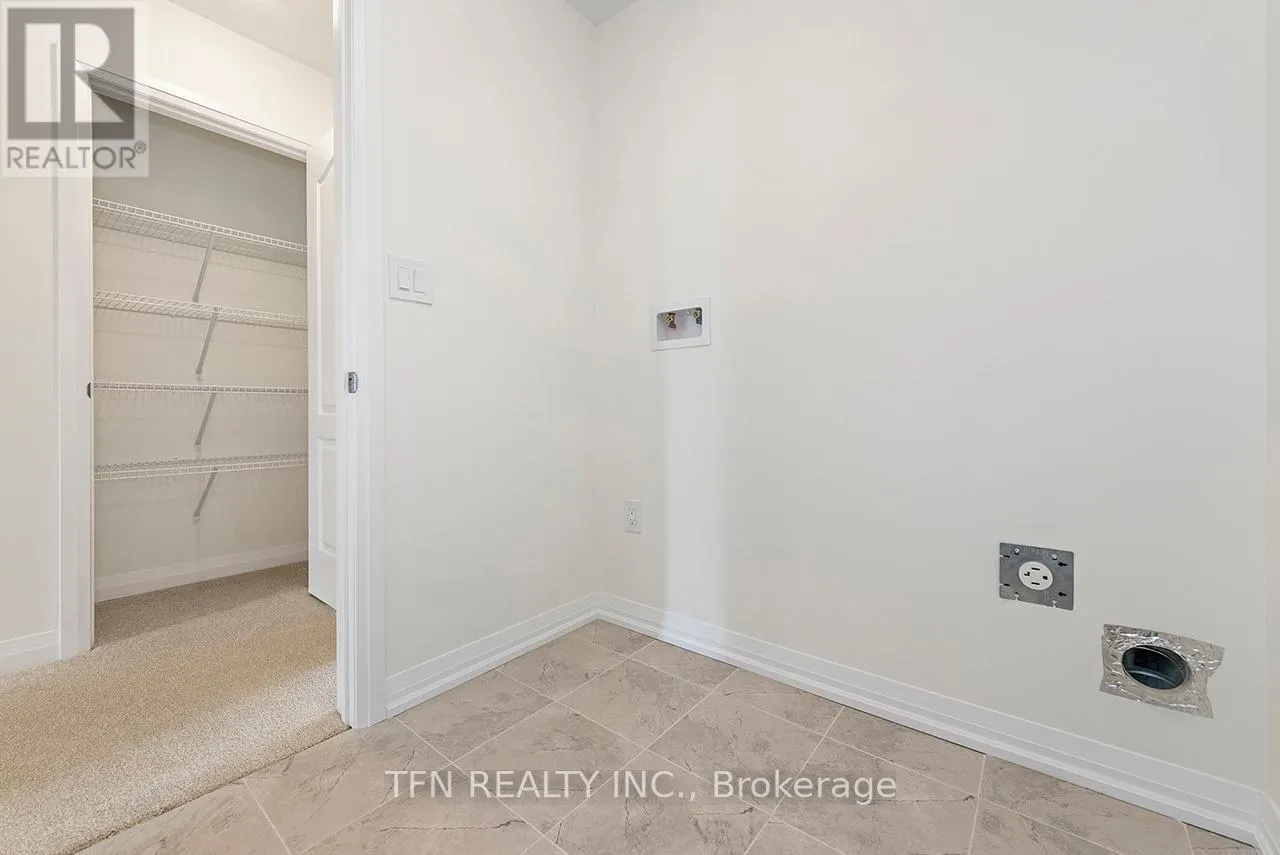102 GRANVILLE CRESCENT