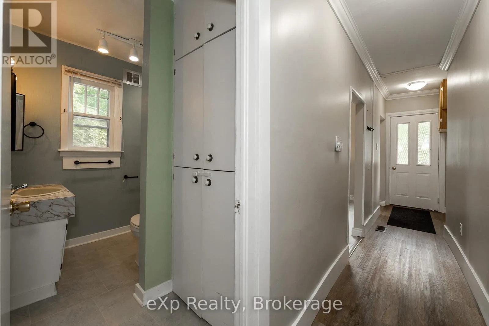 934 5TH AVENUE W