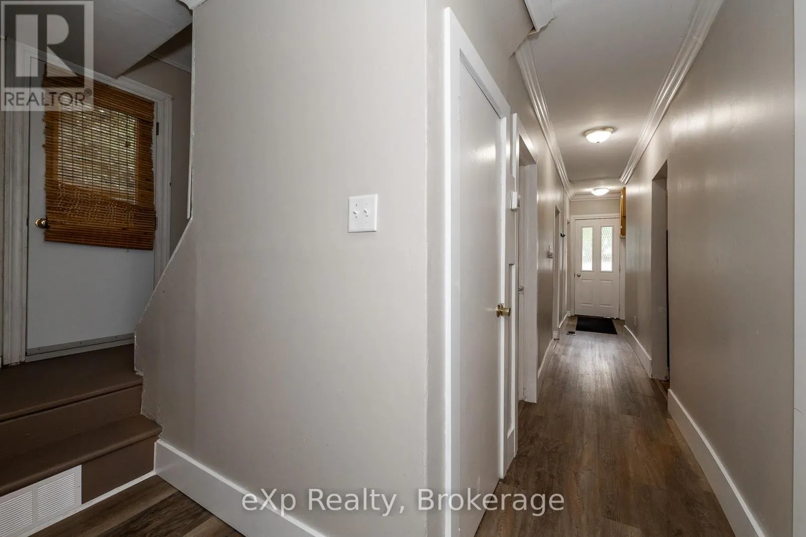 934 5TH AVENUE W