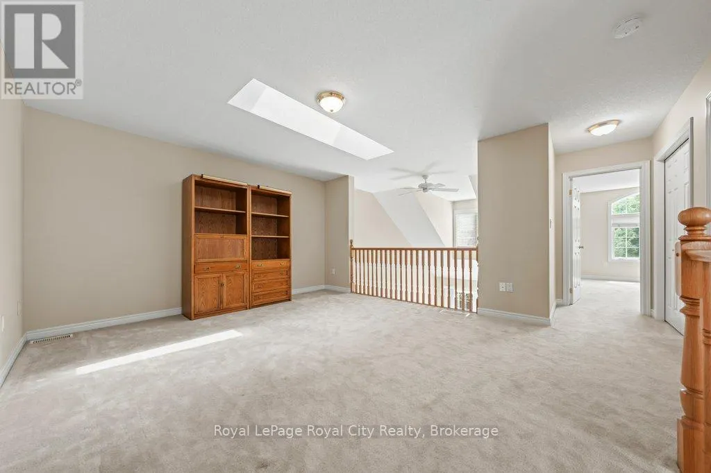 119 MCARTHUR CRESCENT