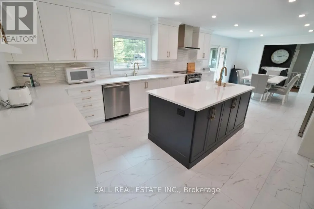 20 MUSCLOW-GREENVIEW ROAD