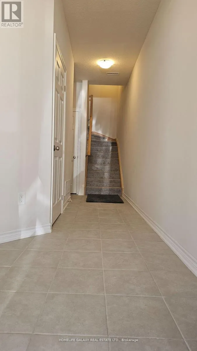 152 - 677 PARK ROAD N