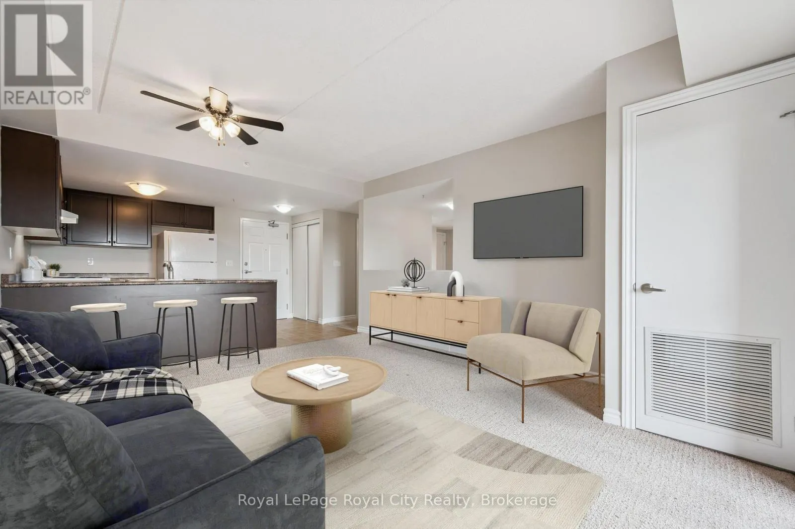 313 - 60 LYNNMORE STREET, #313
