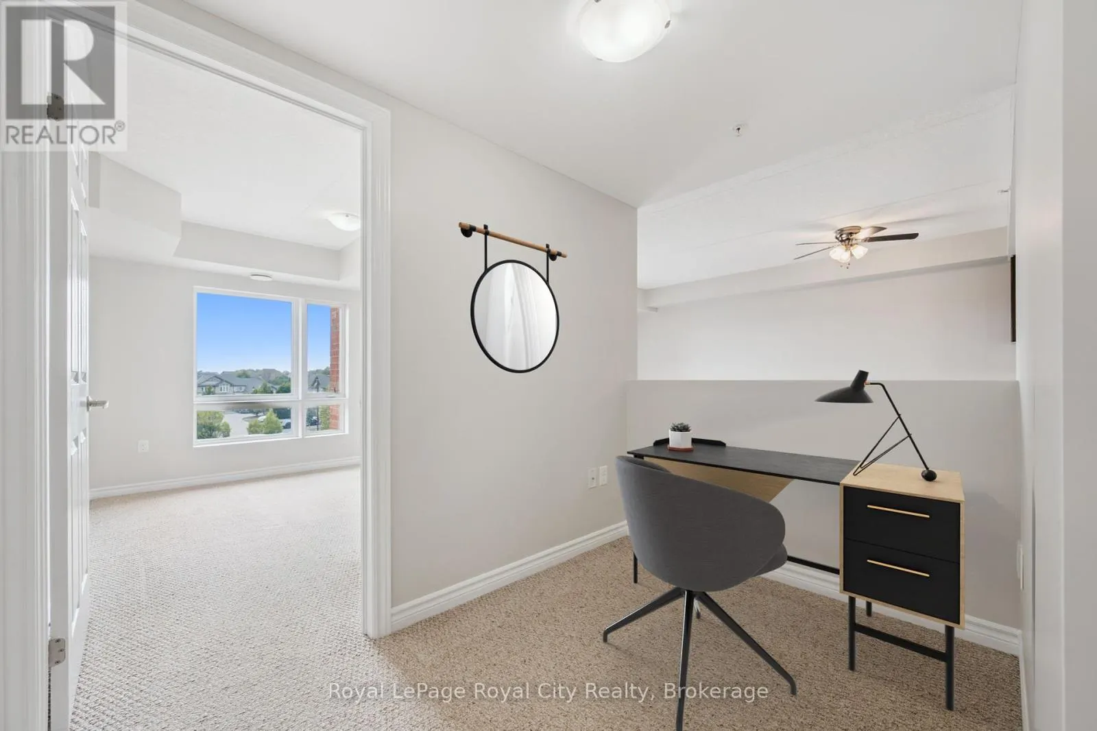 313 - 60 LYNNMORE STREET, #313