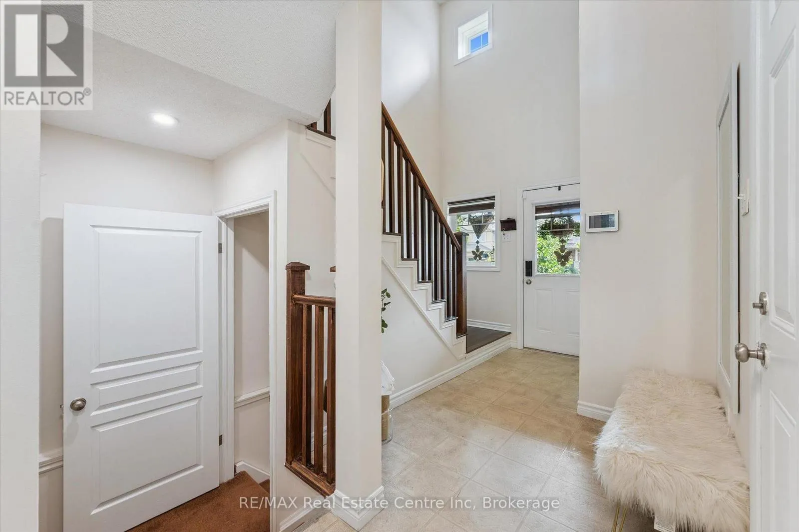 24 WILKIE CRESCENT