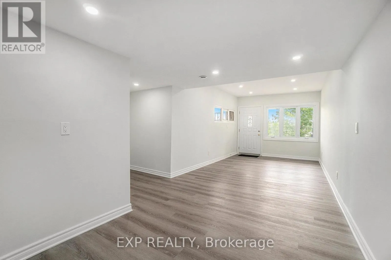 3854 PRINCE OF WALES DRIVE
