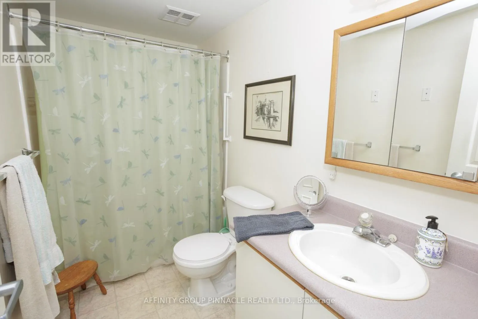 312 - 8 HURON STREET, #312
