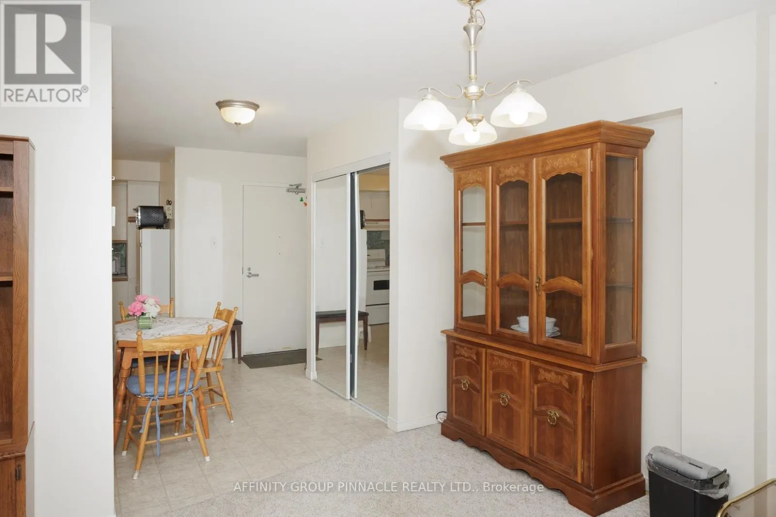 312 - 8 HURON STREET, #312