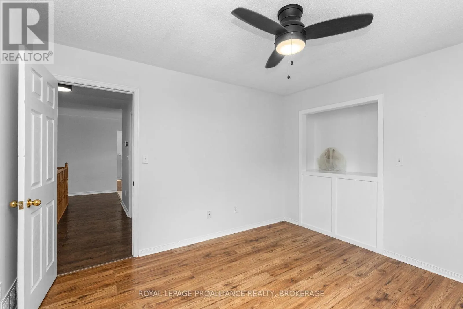 343 SUNRISE CRESCENT
