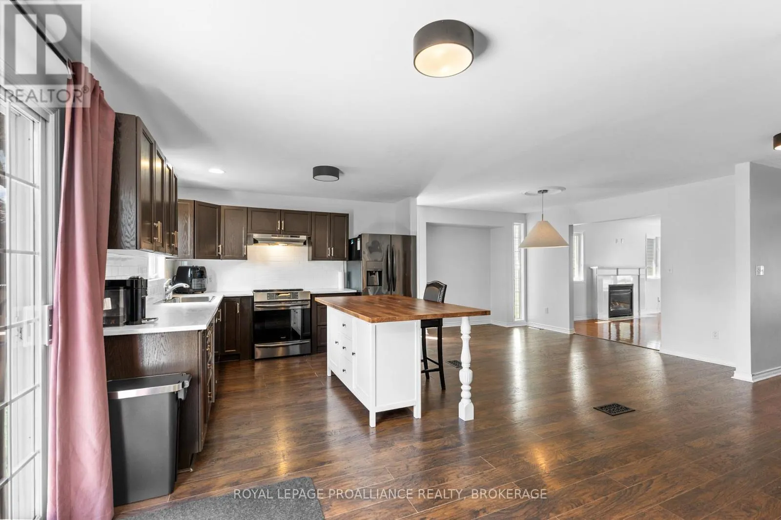 343 SUNRISE CRESCENT