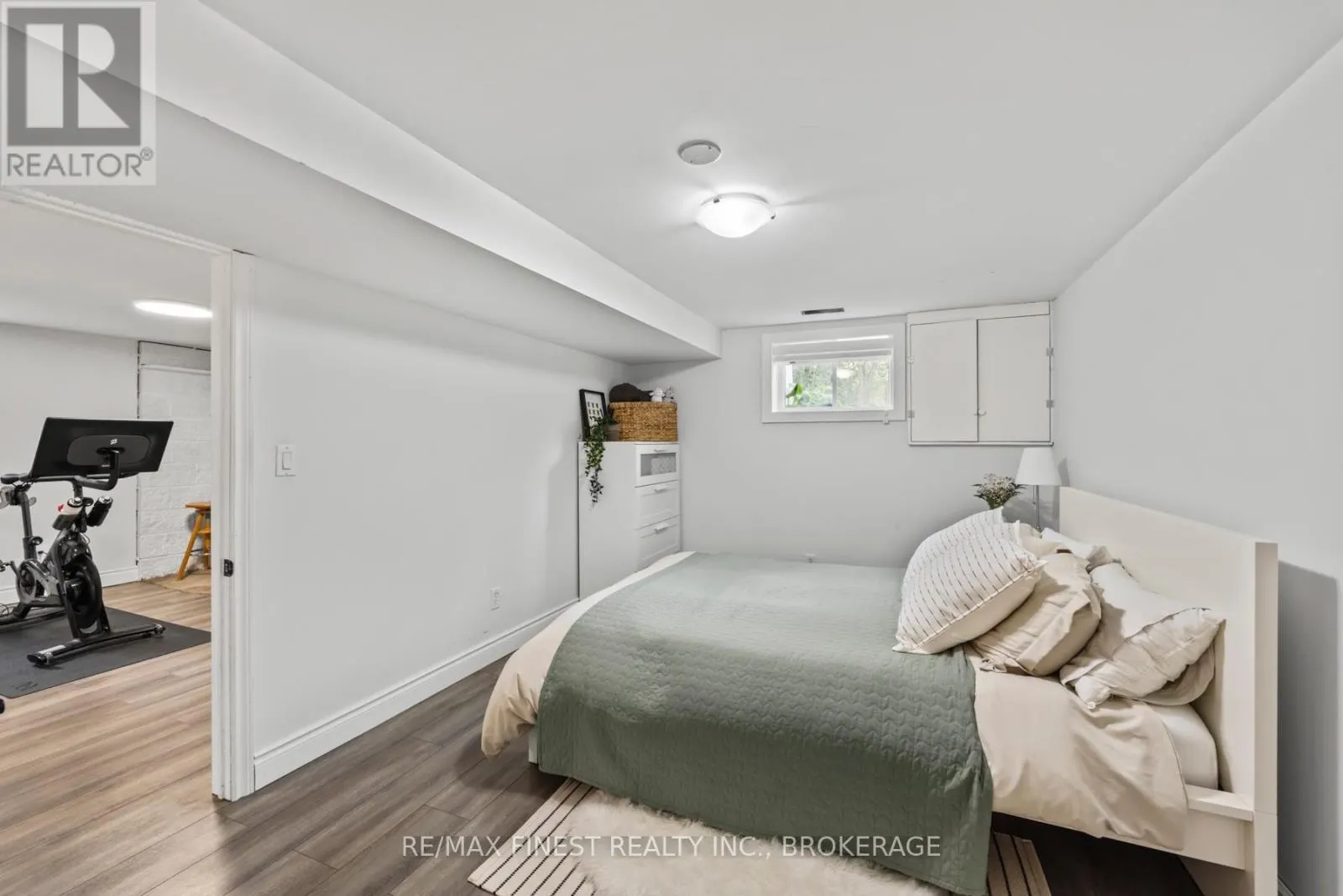 2090 BURBROOK ROAD