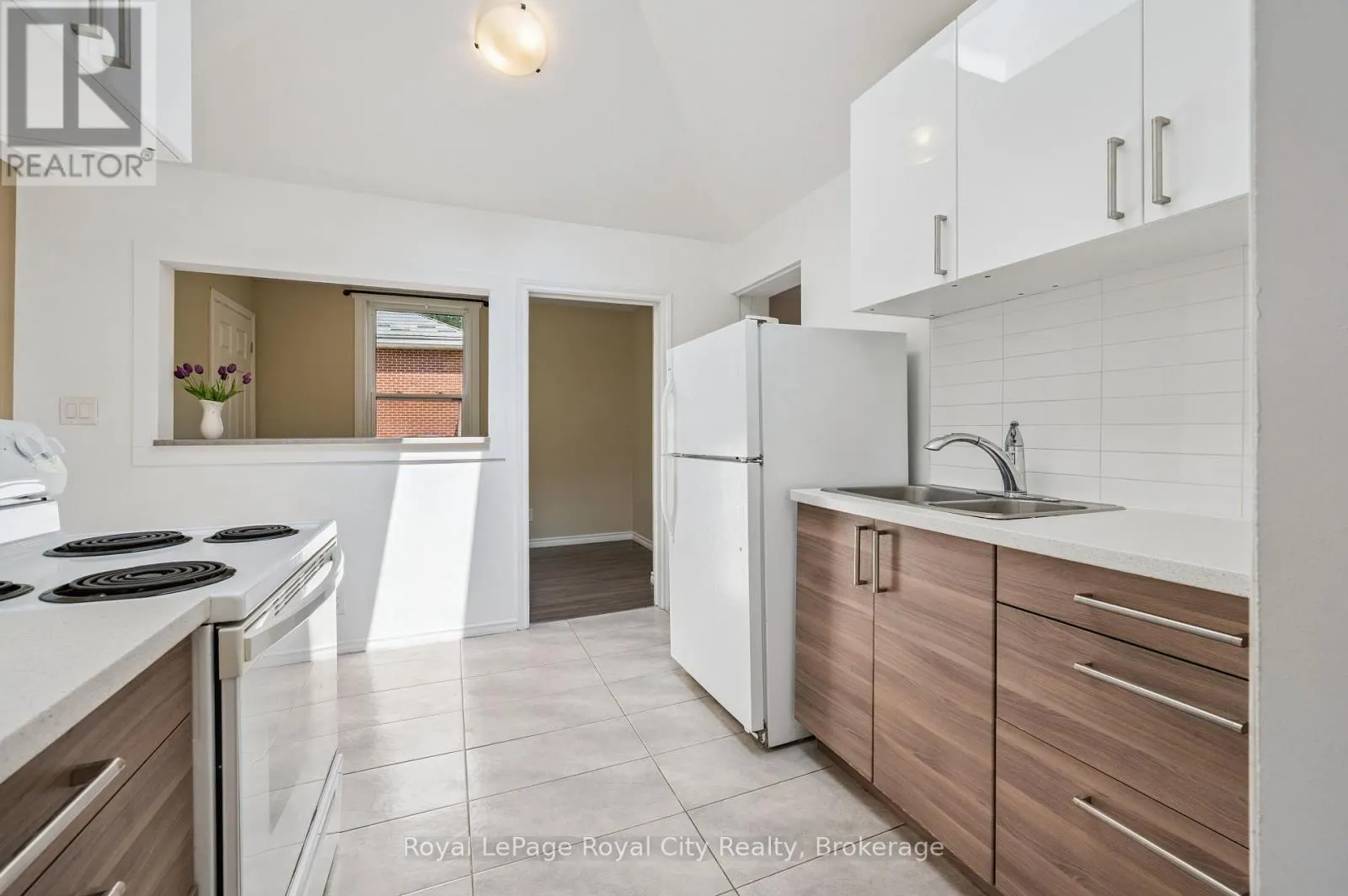 169 EDINBURGH ROAD N