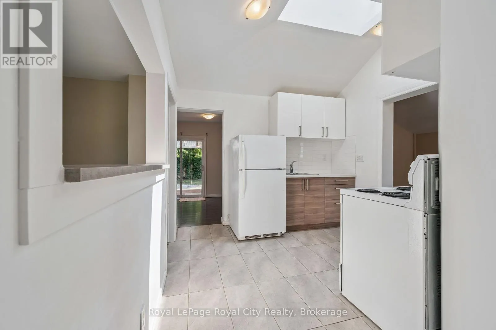 169 EDINBURGH ROAD N