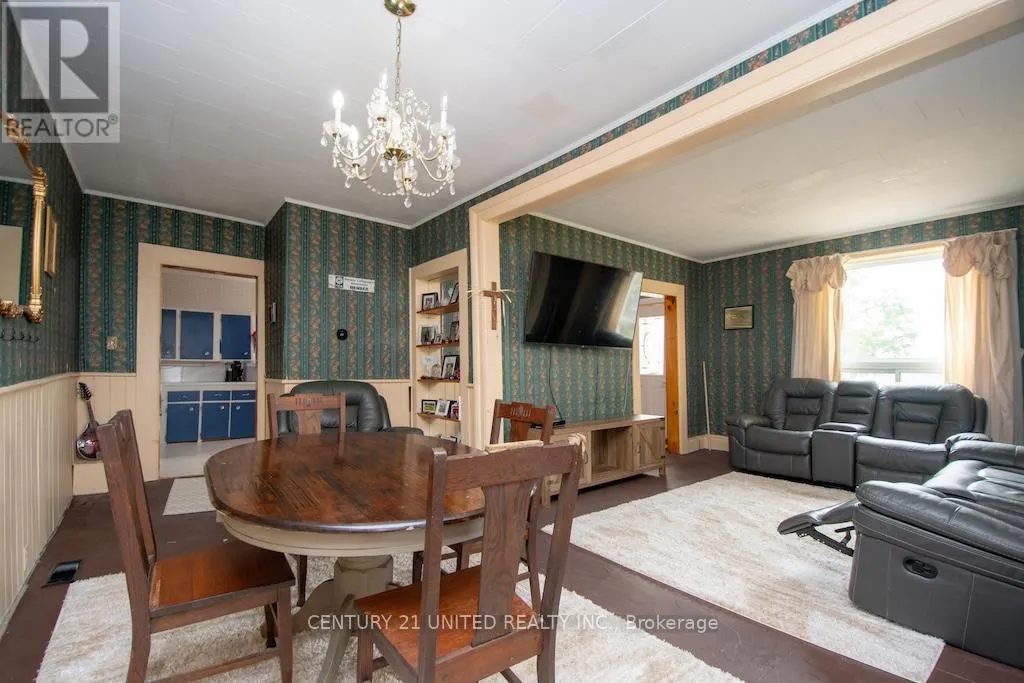 50 DUNLAY ROAD