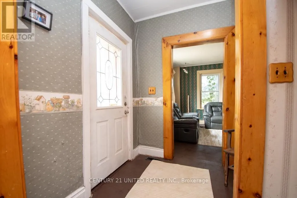 50 DUNLAY ROAD