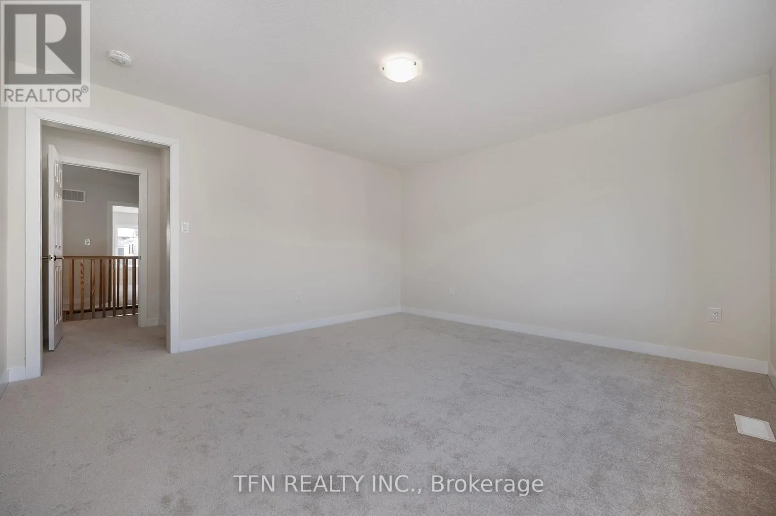 71 WINTERGREEN CRESCENT