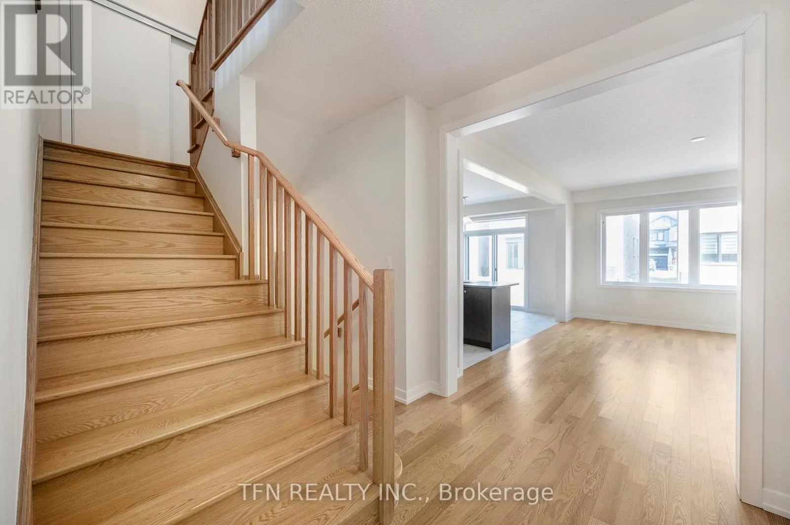 71 WINTERGREEN CRESCENT