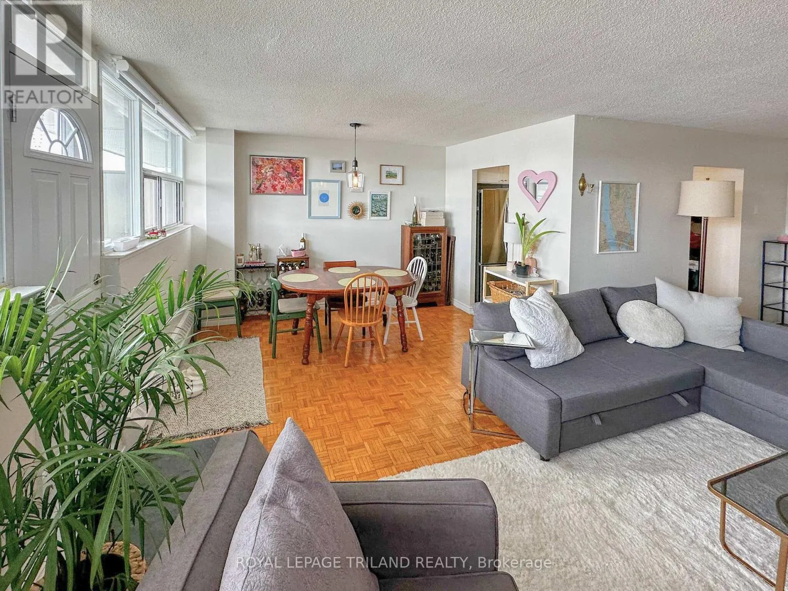 901 - 215 GLENRIDGE AVENUE, #901