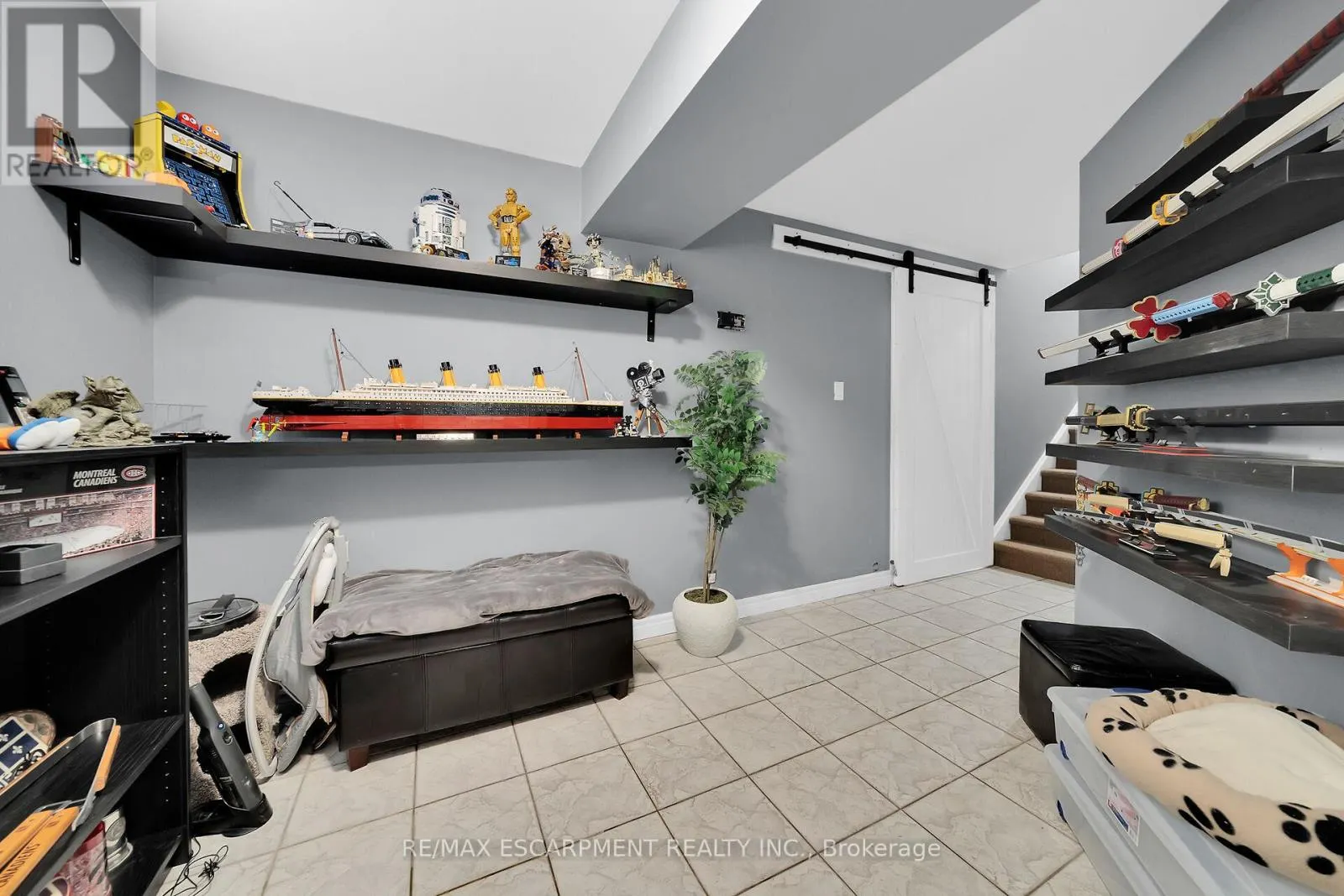 2 TYLER DRIVE