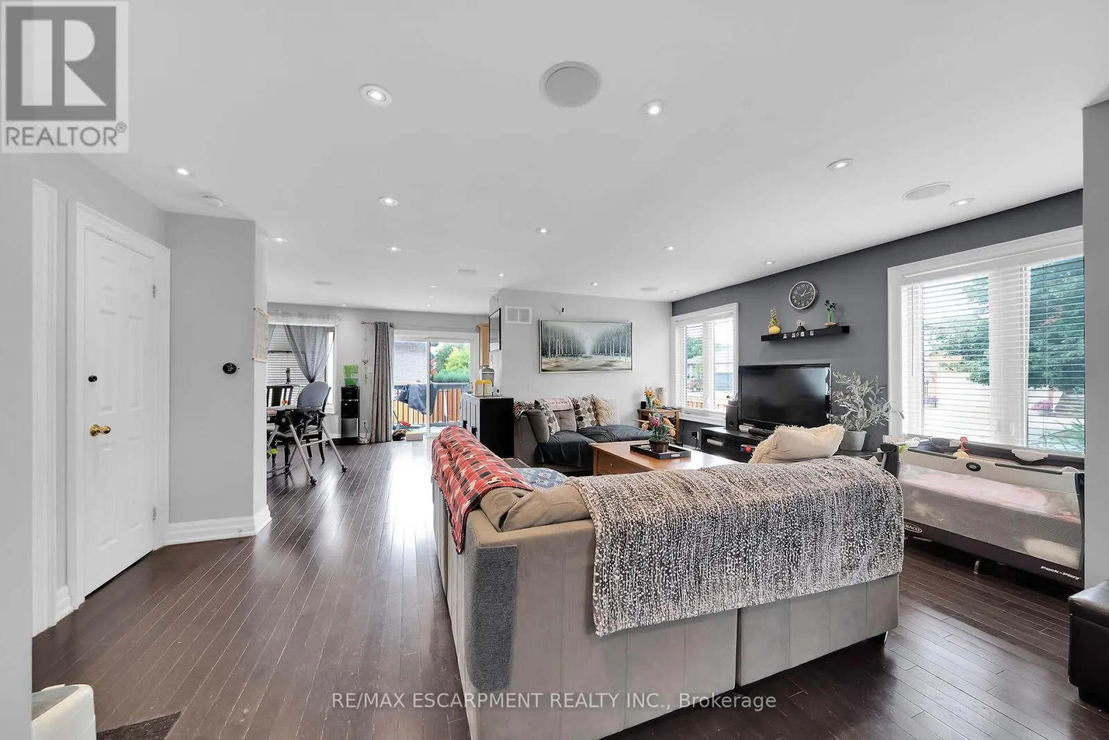2 TYLER DRIVE