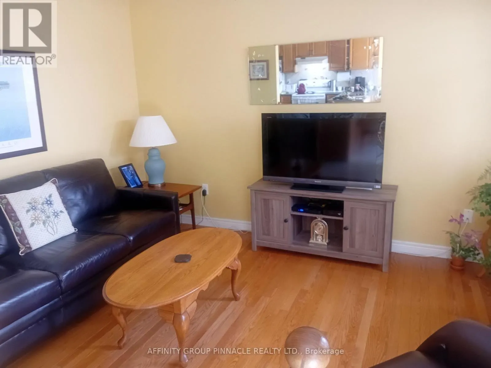16 HILLVIEW DRIVE