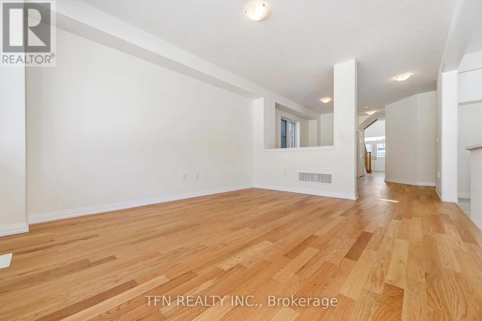 36 STANLEY AVENUE