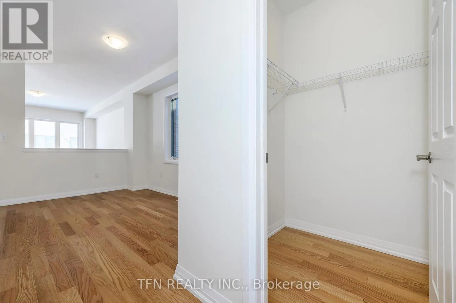 36 STANLEY AVENUE