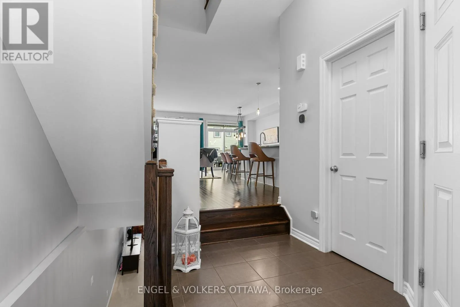 627 EGRET WAY