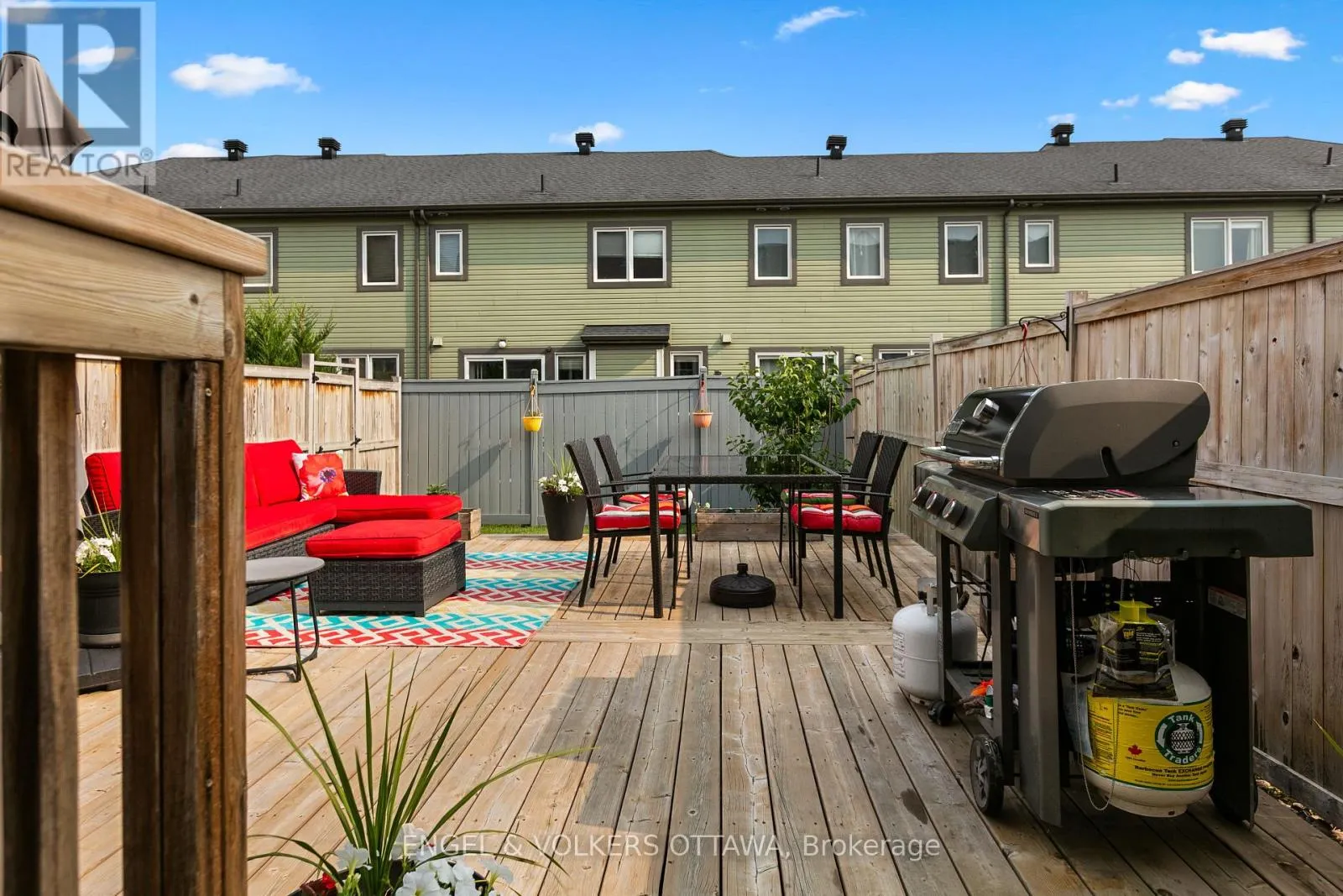 627 EGRET WAY