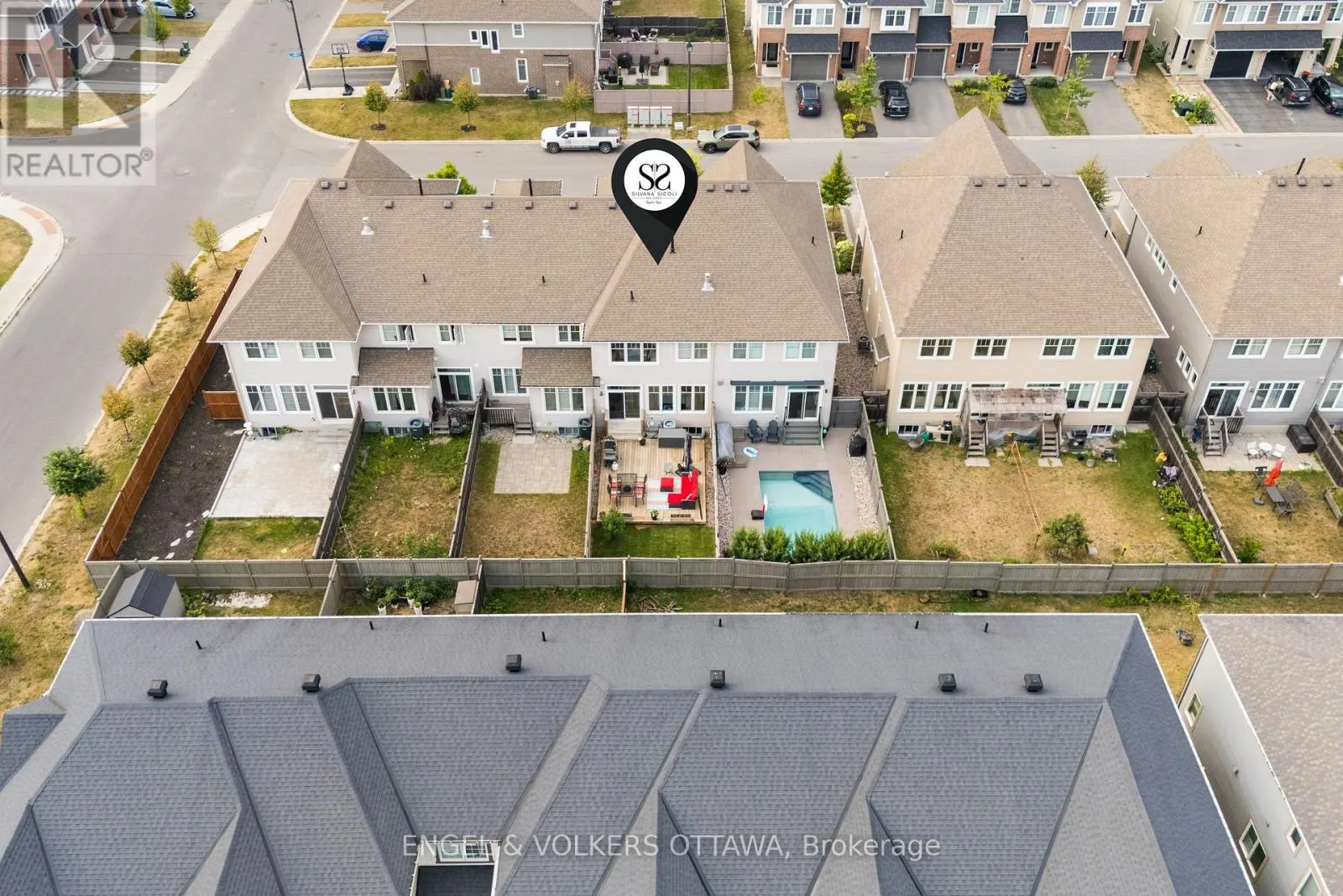 627 EGRET WAY