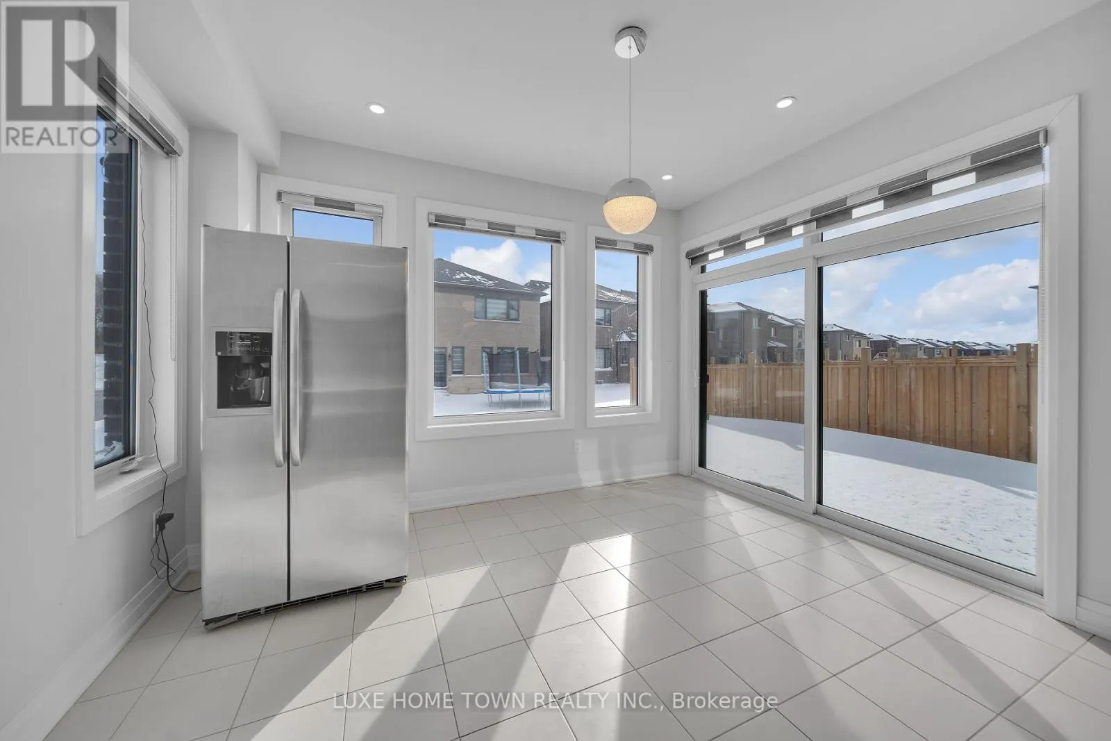 101 PRINCE CHARLES CRESCENT