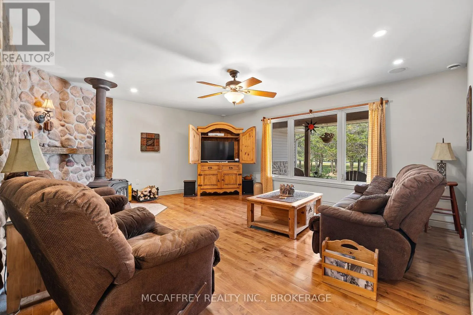 3289 SWITZERVILLE ROAD