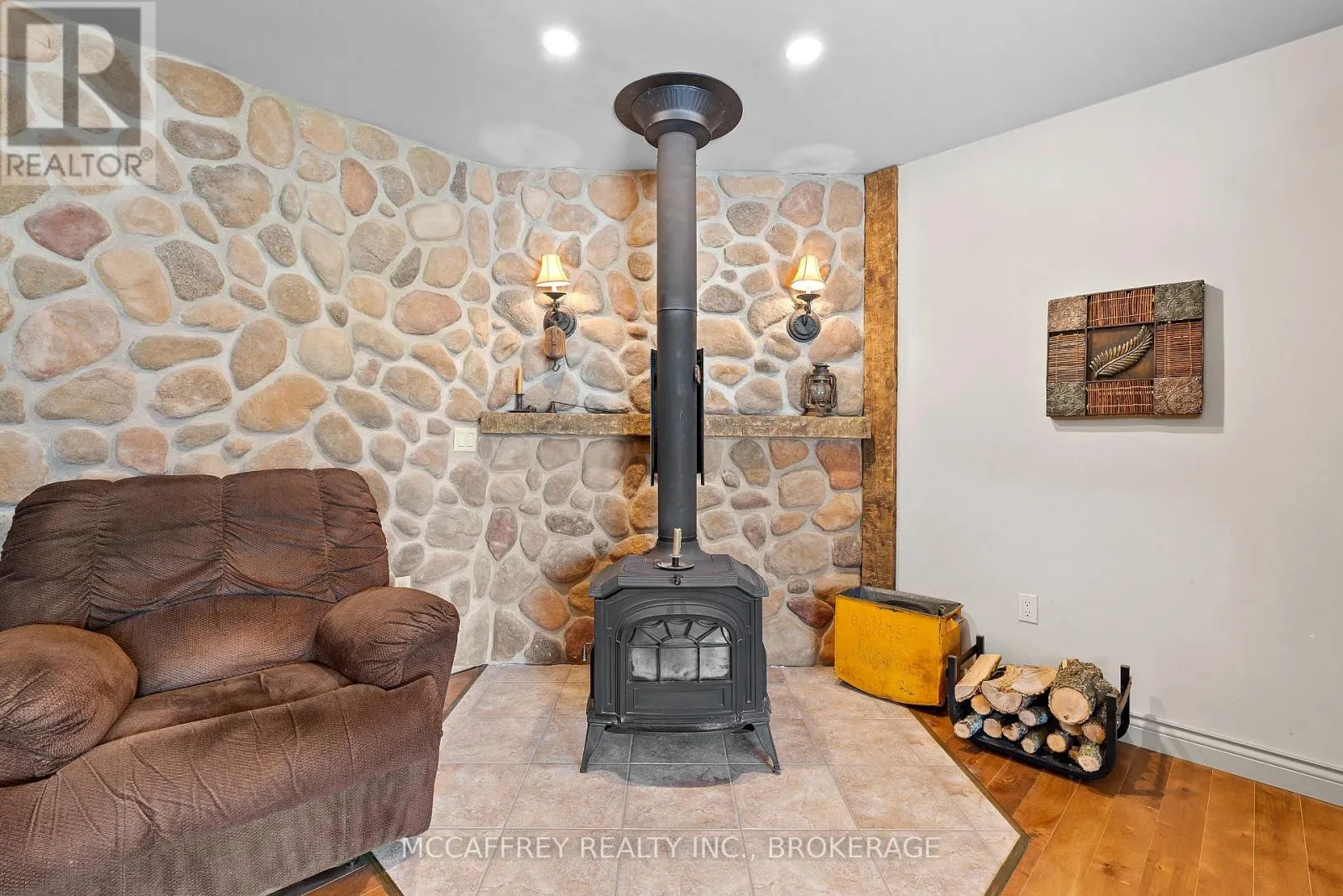 3289 SWITZERVILLE ROAD