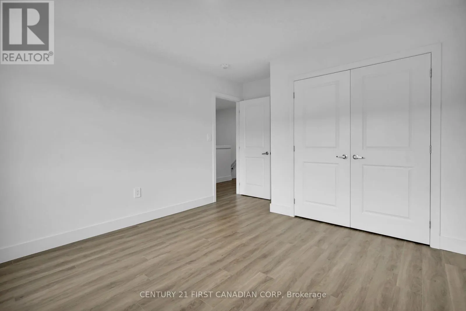 31 - 3635 SOUTHBRIDGE AVENUE, #31