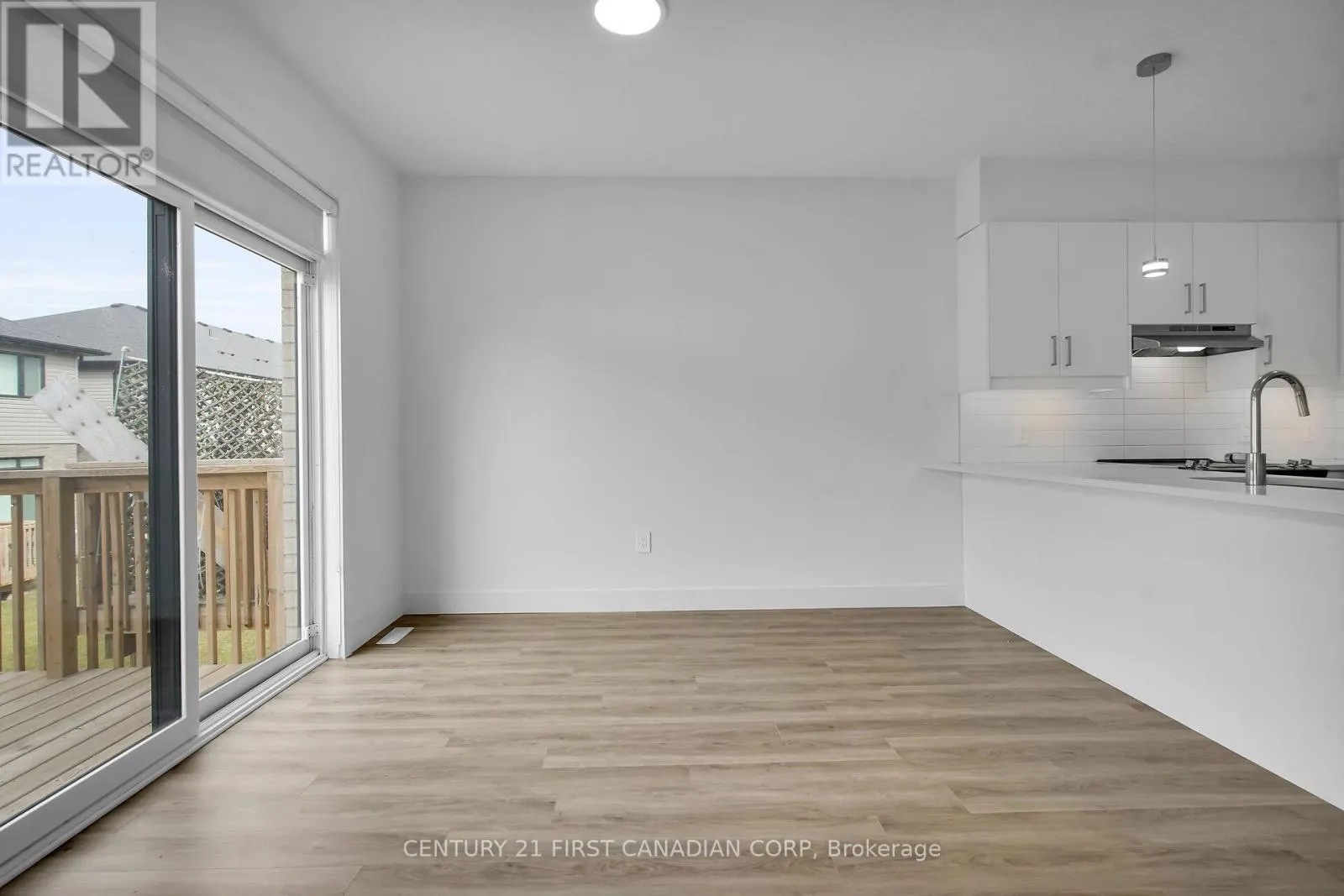 31 - 3635 SOUTHBRIDGE AVENUE, #31