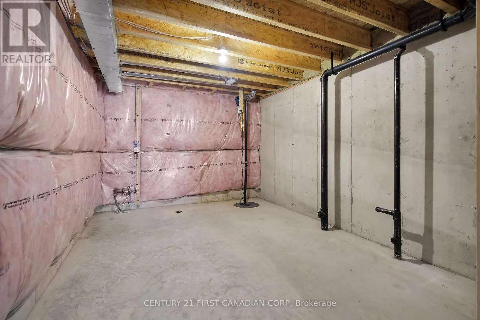 31 - 3635 SOUTHBRIDGE AVENUE, #31