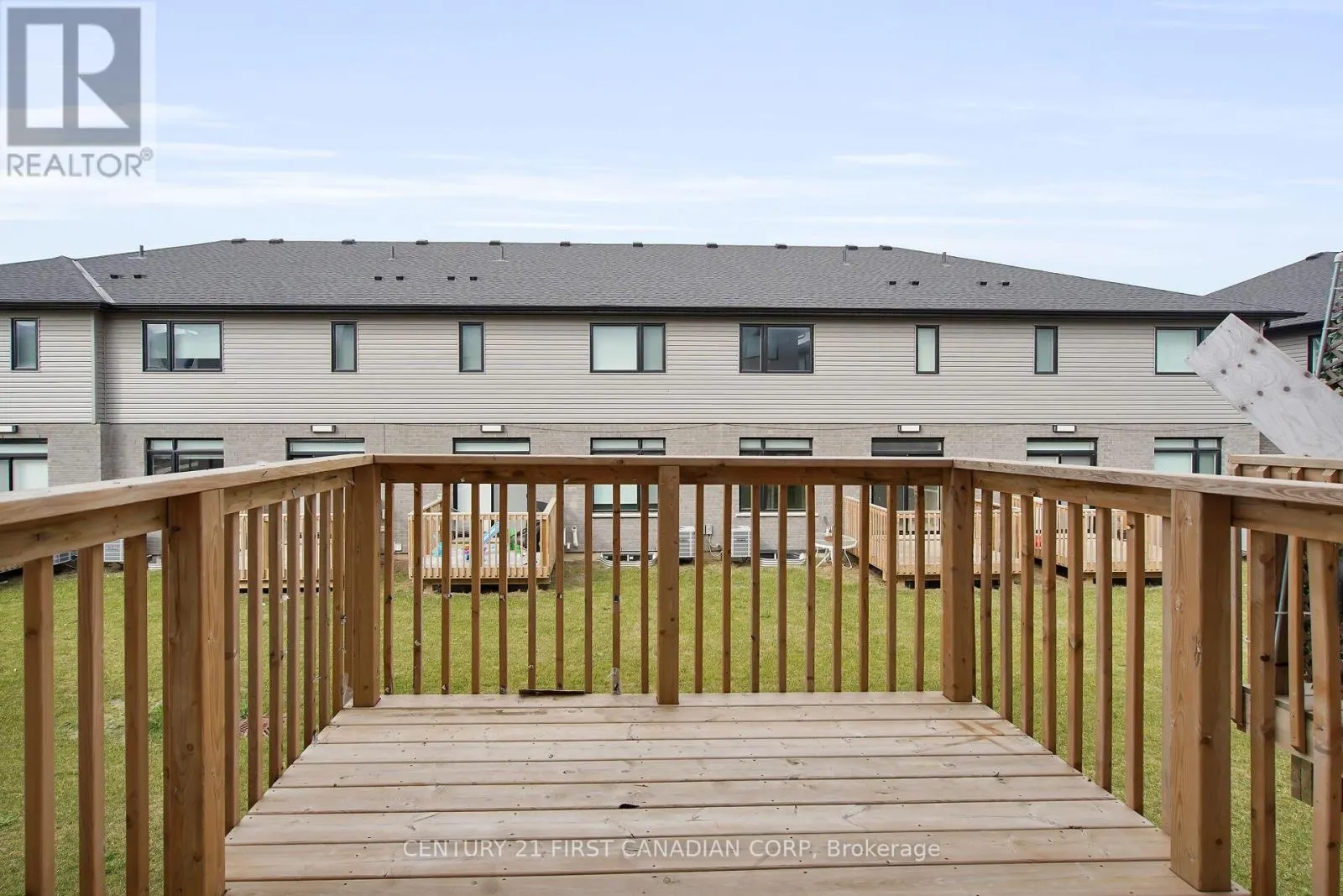 31 - 3635 SOUTHBRIDGE AVENUE, #31