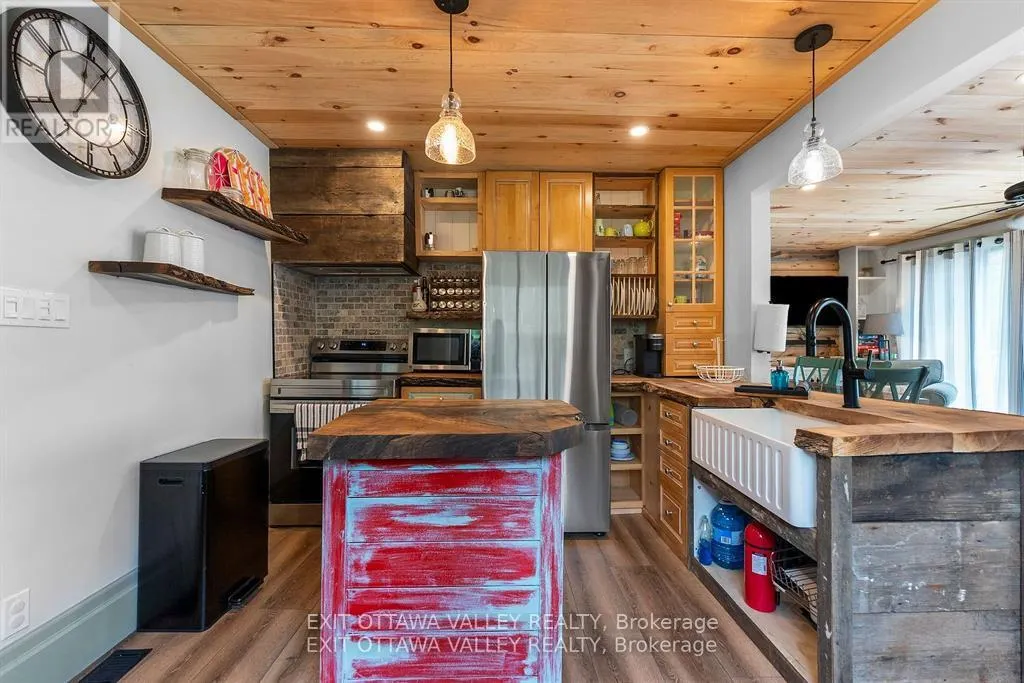 303 GERVAIS ROAD