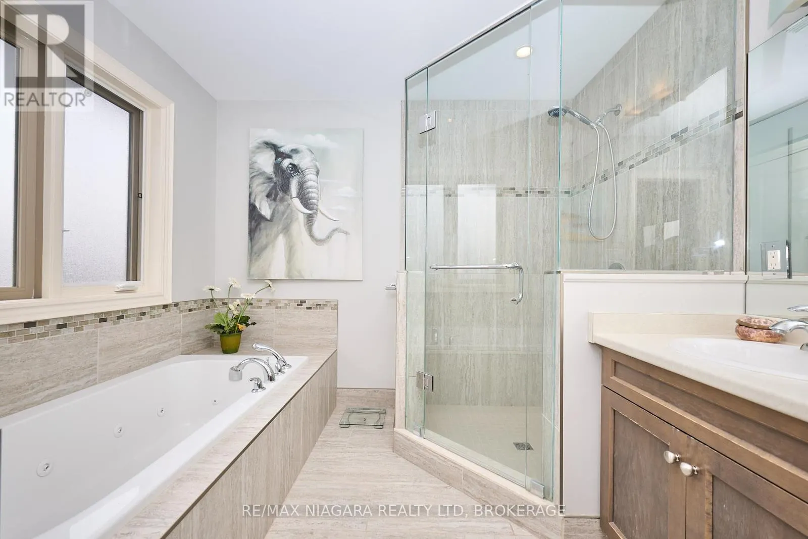 8786 ANGIE DRIVE