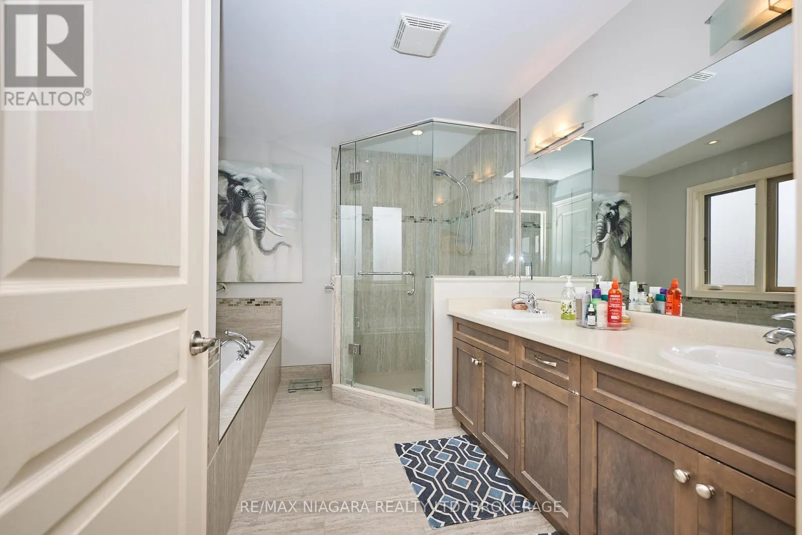 8786 ANGIE DRIVE