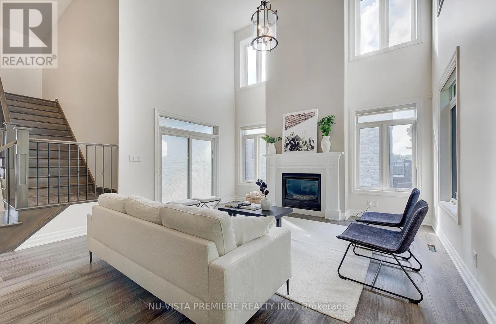 268 SONGBIRD LANE