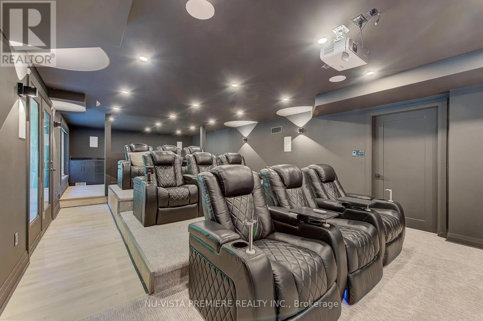 268 SONGBIRD LANE